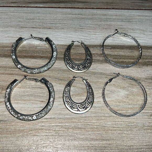 Filigree And Wired Hoops Lot Of 3 Women’s SilverTone Classic South Western Retro - Picture 1 of 6